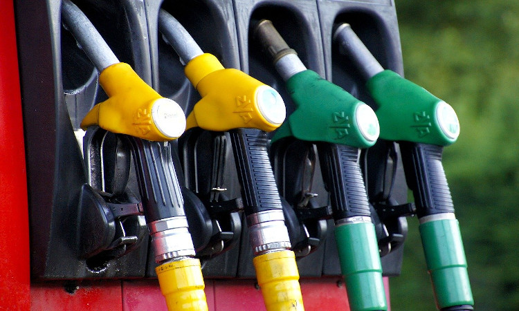 El consumo de gasolina registra el peor mes de enero en 48 años: baja un 29,7%