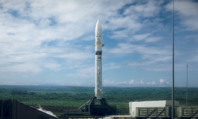 Repsol y PLD Space desarrollan combustibles renovables para cohetes espaciales